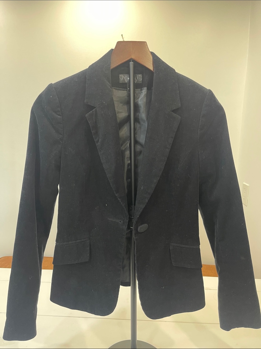 Classic Black Corduroy Blazer - Single Button